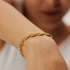 Pulseira Feminina Concha em Aço Inoxidável Banhado a Ouro 18k
